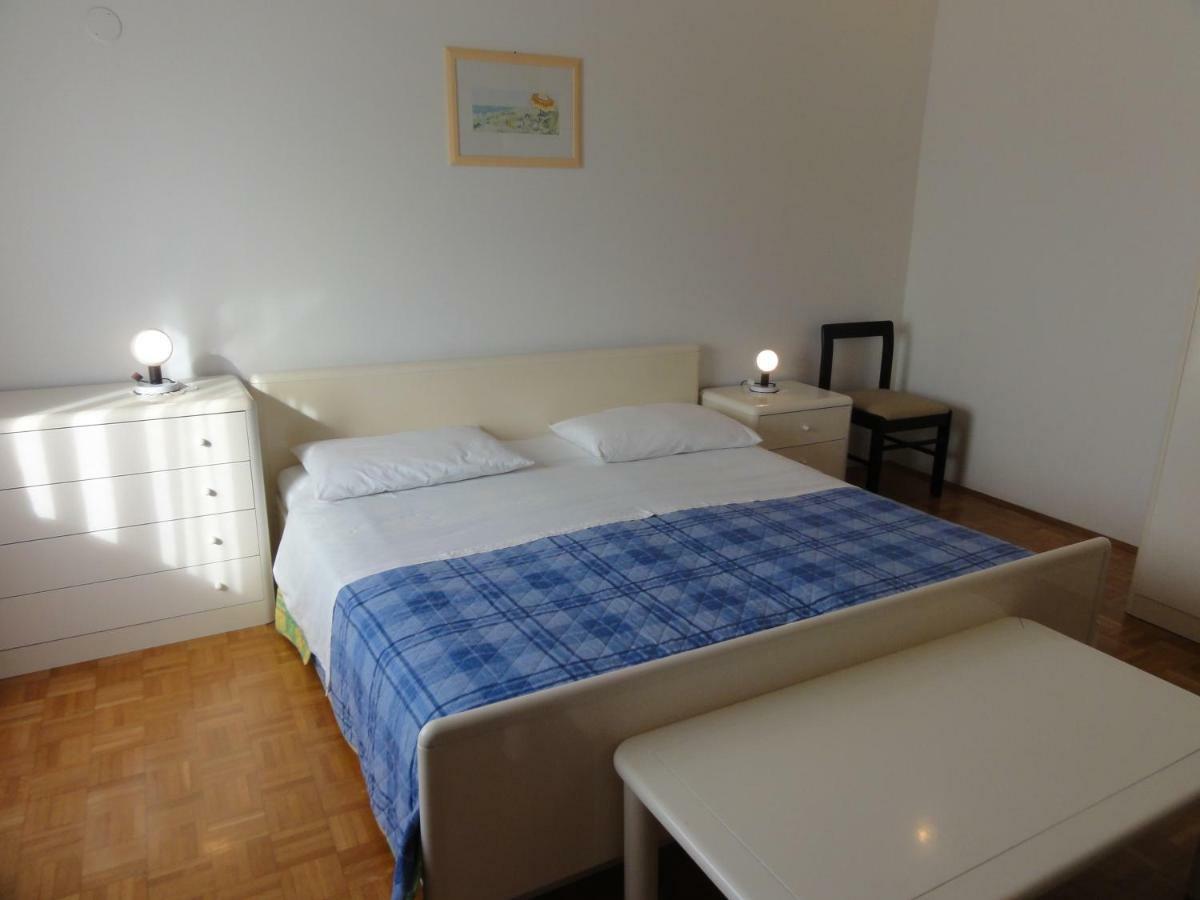 Nice And Cozy Apartment Ferry In Medulin Eksteriør billede